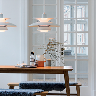 Pendant Light - Modern Metal Pendant with Dimmable LED Bulb & Glare Free Lighting