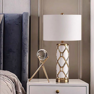 Luxury lattice table lamp — white gold side angle