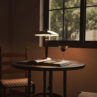 Vintage elegant bedside lamp — classic adjustable brightness setting