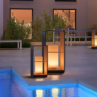 Outdoor Solar Lamp – Aluminium Freestanding Solar Light with Adjustable Brightness