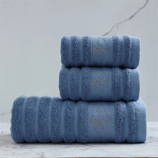 sustainable cotton soft quick-drying fiamma neri bath towel close-up detail