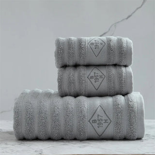 sustainable cotton soft quick-drying fiamma neri bath towel detail