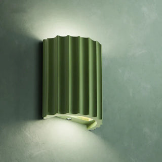 Relief Wall Lamp – Textured Resin Wall Sconce with Shadow & Light Effect