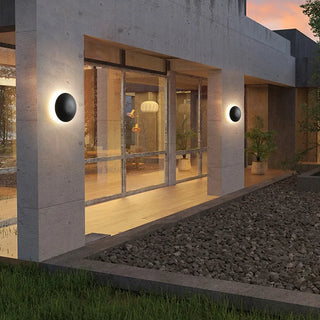 Aluminum Outdoor Wall Light – Modern Slim LED Waterproof Sconce | IP65 Rated