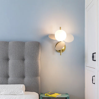 Macaron wall lamp Nordic modern — multi-leaves sconce