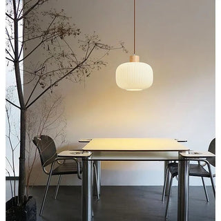 Warm ambient pendant with vintage glass lantern form
