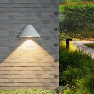 MINUM Modern Conical Outdoor Light – Elegant Exterior Wall Sconce