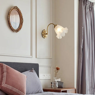 White floral wall light with E27 socket – front view