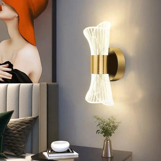 Aluminum wall sconce close-up – gold G4 10W 3000K modern design