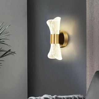 Modern G4 wall sconce installed – black aluminum 22cm indoor light