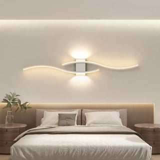Double wave wall light white aluminum 15cm – angle view