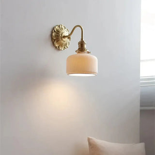 White ceramic-look wall sconce – gold base E27 4W warm bedroom light
