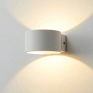 Minimalist black white circular wall sconce 5W LED aluminium
