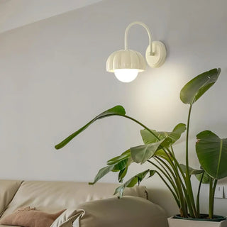 Pumpkin-shaped wall light – white orange pink modern