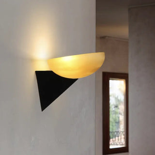 White triangle LED sconce – side view 30×20cm