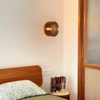 Aluminium fin wall sconce LED – modern halo glow side angle