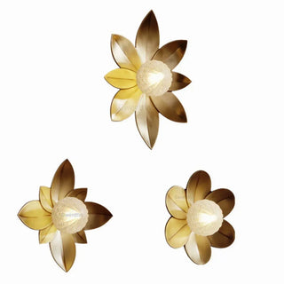 Gold flower wall light metal – decorative warm ambient glow