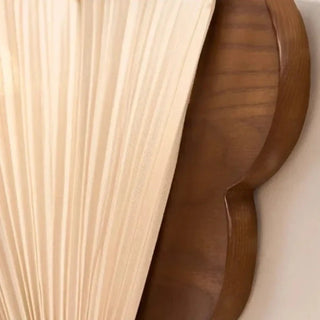 Natural wood wall sconce E14 LED dimmable detail