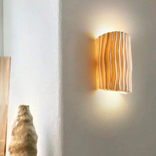 Pleated resin wall sconce G9 beige soft modern light