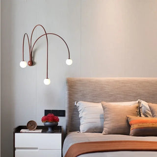 Three-arch red wall sconce close-up – G9 LED 60×73cm warm glow