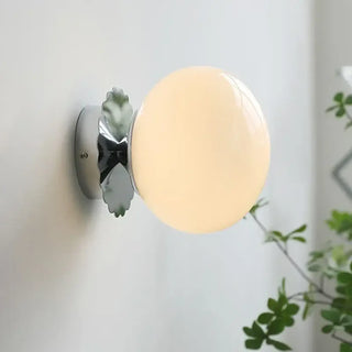 White glass wall light LED gold base 3000K 18cm