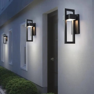 GENO Geometric Black Exterior Sconce – Angular Modern Outdoor Wall Light