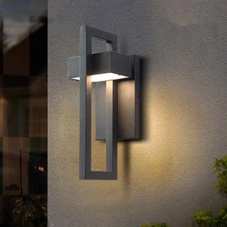 GENO Black Geometric Exterior Wall Light – Modern Angular Outdoor Sconce