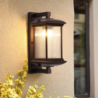 LANTO Classic Exterior Lantern Wall Light – Traditional Garden Outdoor Lamp