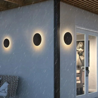 RON Round LED Outdoor Wall Light – Circular Contemporary Exterior Sconce