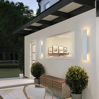 NIUM Modern Aluminium Exterior Sconce – Black Outdoor Wall Light
