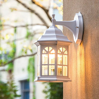 DOIJOT Classic Black Lantern Outdoor Wall Light – Traditional Wall-Mounted Exterior Lamp