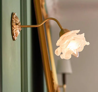 Original flower-shaped wall sconce white – side view