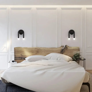 Black metal U-shaped wall sconce close-up – E14 900g waterproof