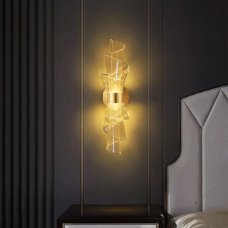 Gold design wall lamp – geometric curves bedroom 800g