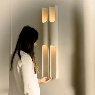 Minimalist beige wall light E14 LED – size M 16×68cm