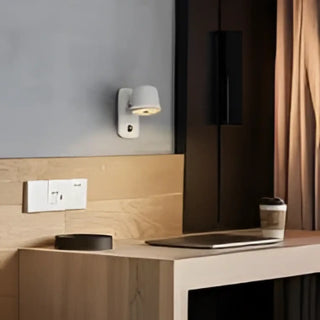 Minimalist white aluminium wall sconce 5W LED ultra-slim modern