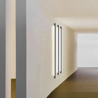 SUITIRU black linear wall light vertical profile view