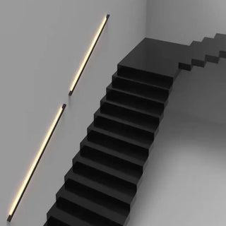 SUITIRU sleek vertical wall light LED linear design