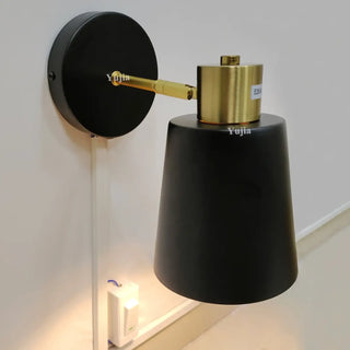 Minimalist black wall sconce for Nordic bedroom – E27 12W 500g