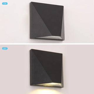 Modern black outdoor sconce angle – 12×12×6 cm compact weatherproof