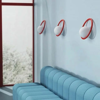 Round colorful E27 wall sconce in red acrylic 18cm – front view