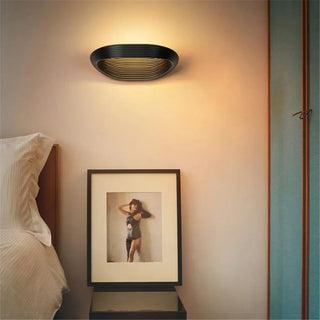 Scandinavian metal wall sconce E27 14W – black finish 24×17.5cm