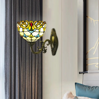 Mosaic glass wall sconce E27 warm 3000K – close-up