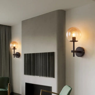 Gold-plated wall sconce close-up – smoked glass E27 1600g indoor