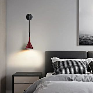 Modern Scandinavian hanging wall sconce E27 detail view