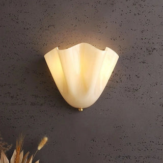 Vintage shell wall sconce – brown beige IP65 close-up