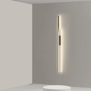 Vertical black wall sconce close-up – dimmable LED 11W 1450g