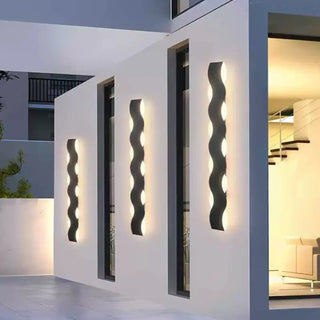 CORNER Aluminium LED Outdoor Wall Light – Modern Angled Exterior Design