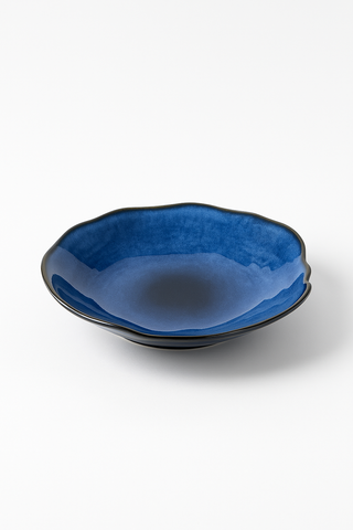 nordic shell-motif ceramic dinner plate