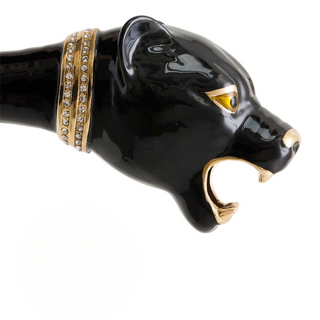 enameled black panther handle wooden shaft long handle handmade Italian luxury shoehorn close-up